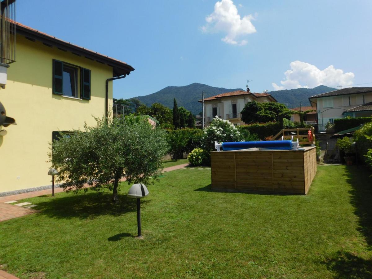 Haus Am See Villa Porto Valtravaglia Exterior photo