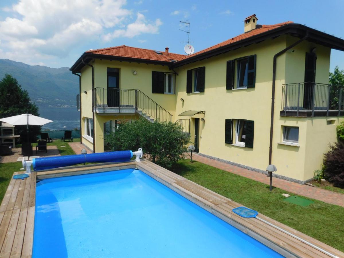 Haus Am See Villa Porto Valtravaglia Exterior photo