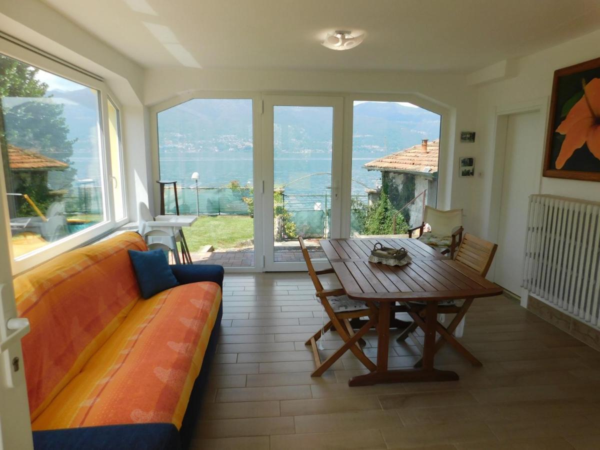 Haus Am See Villa Porto Valtravaglia Exterior photo